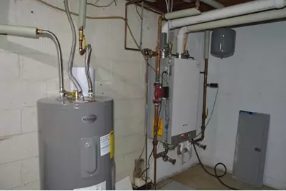 6157 W Stoll Road, Lansing, MI 48906 - Photo 36