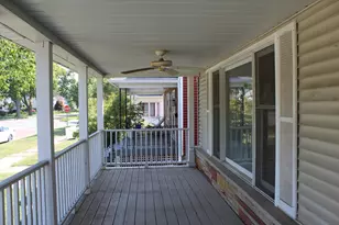 1516 Forres Ave, Saint Joseph, MI 49085 - Photo 6