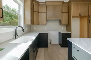 9930 Sea Breeze Ct, Portage, MI 49002 - Photo 14