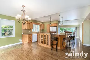 7927 Lakewood Dr, Coloma, MI 49038 - Photo 16