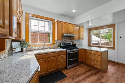 1122 Martin Luther King Jr Street SE, Grand Rapids, MI 49507 - Photo 6