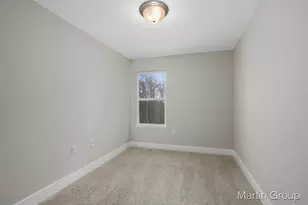 2223 Watertown Way NE, Grand Rapids, MI 49505 - Photo 16