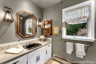 12879 Lakeshore Dr, Grand Haven, MI 49417 - Photo 34