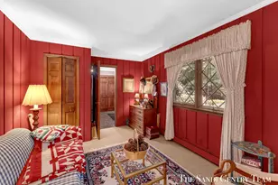 12879 Lakeshore Dr, Grand Haven, MI 49417 - Photo 38