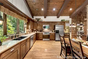 12879 Lakeshore Dr, Grand Haven, MI 49417 - Photo 20