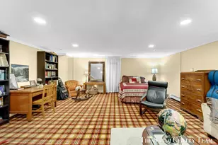 12879 Lakeshore Dr, Grand Haven, MI 49417 - Photo 46