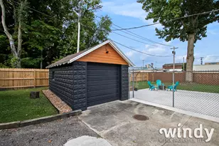 106 Lagrange St, Dowagiac, MI 49047 - Photo 30