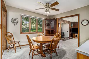 110 Harriet Ln, Battle Creek, MI 49017 - Photo 12