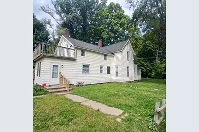 180 Emery Avenue, Benton Harbor, MI 49022 - Photo 2