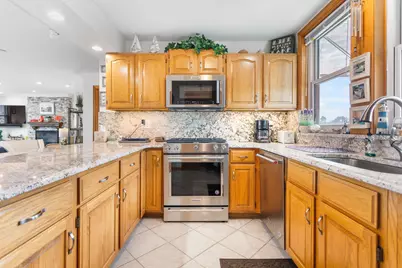 260 Water Street #5E, Saint Joseph, MI 49085 - Photo 8