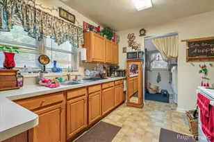 720 S Jefferson St, Hastings, MI 49058 - Photo 12