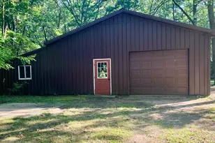 711 Division St, Eastlake, MI 49626 - Photo 44