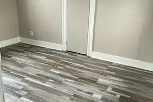 8377 Carbondale St, Detroit, MI 48204 - Photo 8