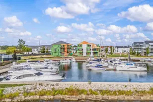 934 Harbor Dr E, Saint Joseph, MI 49085 - Photo 10