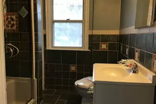 214 Detroit St, Trenton, MI 48183 - Photo 8
