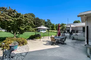 6030 Paw Paw Lake Rd, Coloma, MI 49038 - Photo 4
