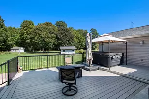 6030 Paw Paw Lake Rd, Coloma, MI 49038 - Photo 6