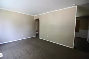 27241 Woodmont St, Roseville, MI 48066 - Photo 6