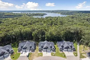 1160 Lochaven Cir, Hillsdale, MI 49242 - Photo 40