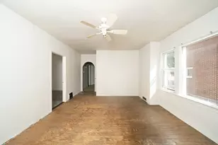 2656 10th St, Wyandotte, MI 48192 - Photo 32