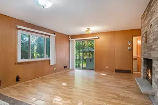 736 Shawmut Blvd NW, Grand Rapids, MI 49504 - Photo 8