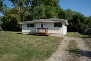 3066 W Huron St, Waterford, MI 48328 - Photo 12