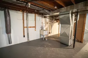 3066 W Huron St, Waterford, MI 48328 - Photo 34