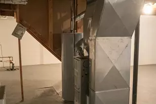 3066 W Huron St, Waterford, MI 48328 - Photo 36