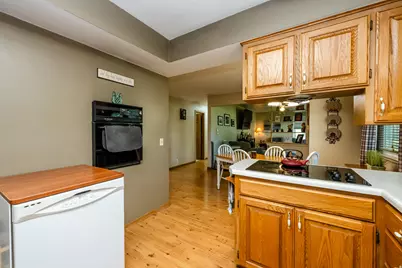 3215 Meade Court, Saint Joseph, MI 49085 - Photo 10
