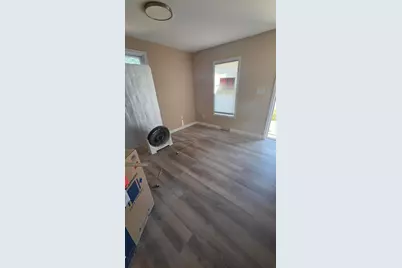 207 N Rath Avenue, Ludington, MI 49431 - Photo 12