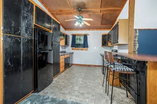 22455 Painter St, Edwardsburg, MI 49112 - Photo 6