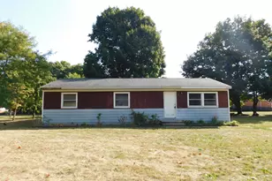 28 Avery Dr, Coldwater, MI 49036 - Photo 2