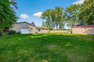 2060 N Roberts Rd, Muskegon, MI 49445 - Photo 28