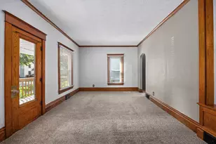 152 Washington St, Sunfield, MI 48890 - Photo 4