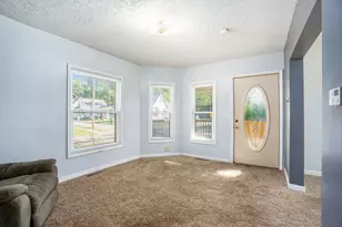 132 Middle St, Three Rivers, MI 49093 - Photo 4