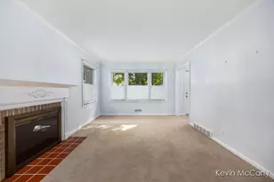 1043 Floral Ave SE, East Grand Rapids, MI 49506 - Photo 2