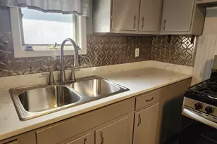 1873 Valley St, Muskegon, MI 49442 - Photo 8