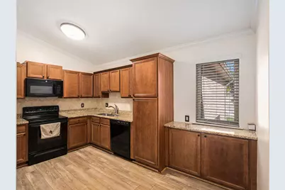 26430 Sanajo Court #20, Chesterfield, MI 48051 - Photo 4