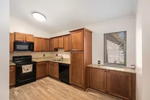 26430 Sanajo Ct, Chesterfield, MI 48051 - Photo 4