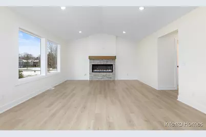 7120 Pinehurst Drive NE, Rockford, MI 49341 - Photo 4