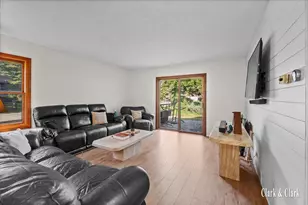 2630 Chatham Woods Dr SE, Grand Rapids, MI 49546 - Photo 6