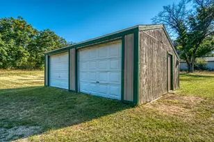 23793 Gates Rd, Howard City, MI 49329 - Photo 36