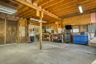 23793 Gates Rd, Howard City, MI 49329 - Photo 34