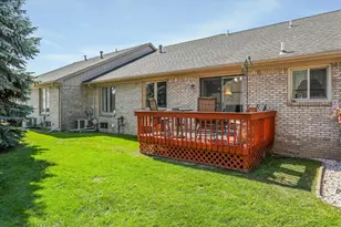 35152 Kings Forest Blvd, Clinton Twp, MI 48035 - Photo 24