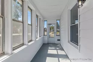 1528 Alpine Ave NW, Grand Rapids, MI 49504 - Photo 12