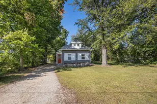 3192 W Michigan Ave, Battle Creek, MI 49037 - Photo 2