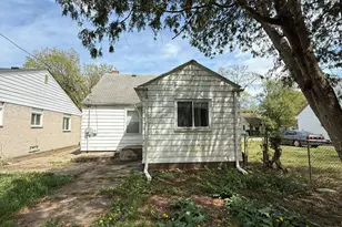 8289 Terry St, Detroit, MI 48228 - Photo 2