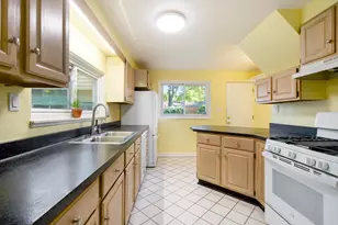 1709 South Blvd, Ann Arbor, MI 48104 - Photo 20