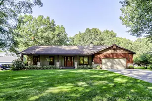 15843 Brucker St, Grand Haven, MI 49417 - Photo 1