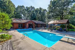 15843 Brucker St, Grand Haven, MI 49417 - Photo 4